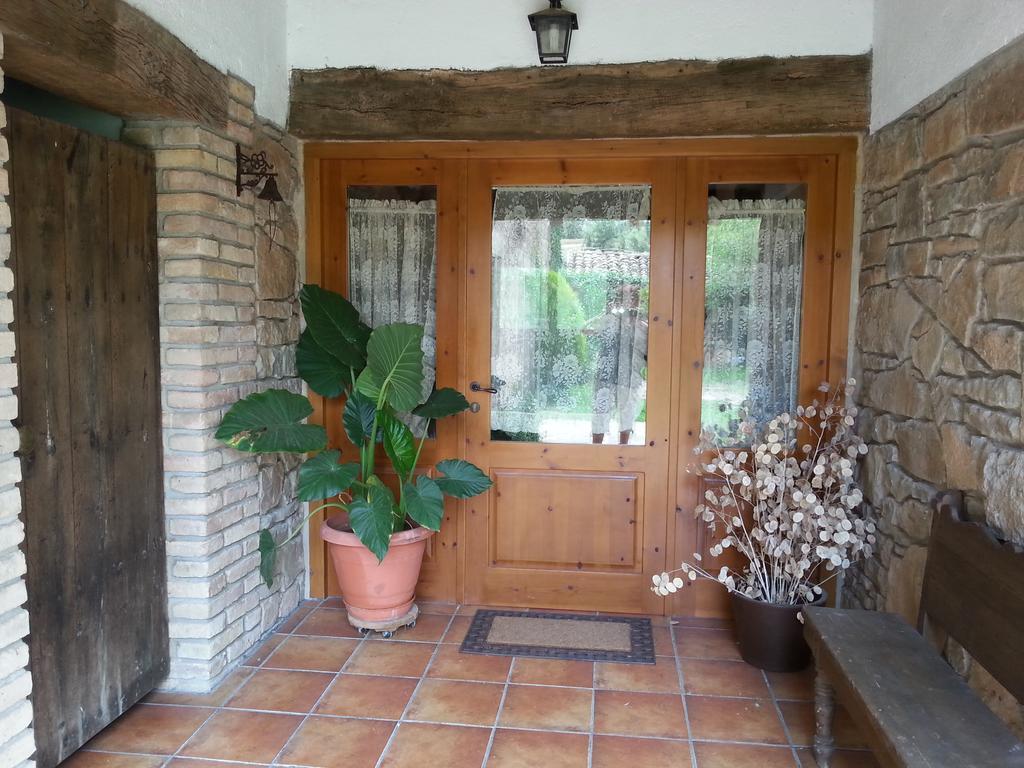 Country House El Permanyer Olost Exterior foto