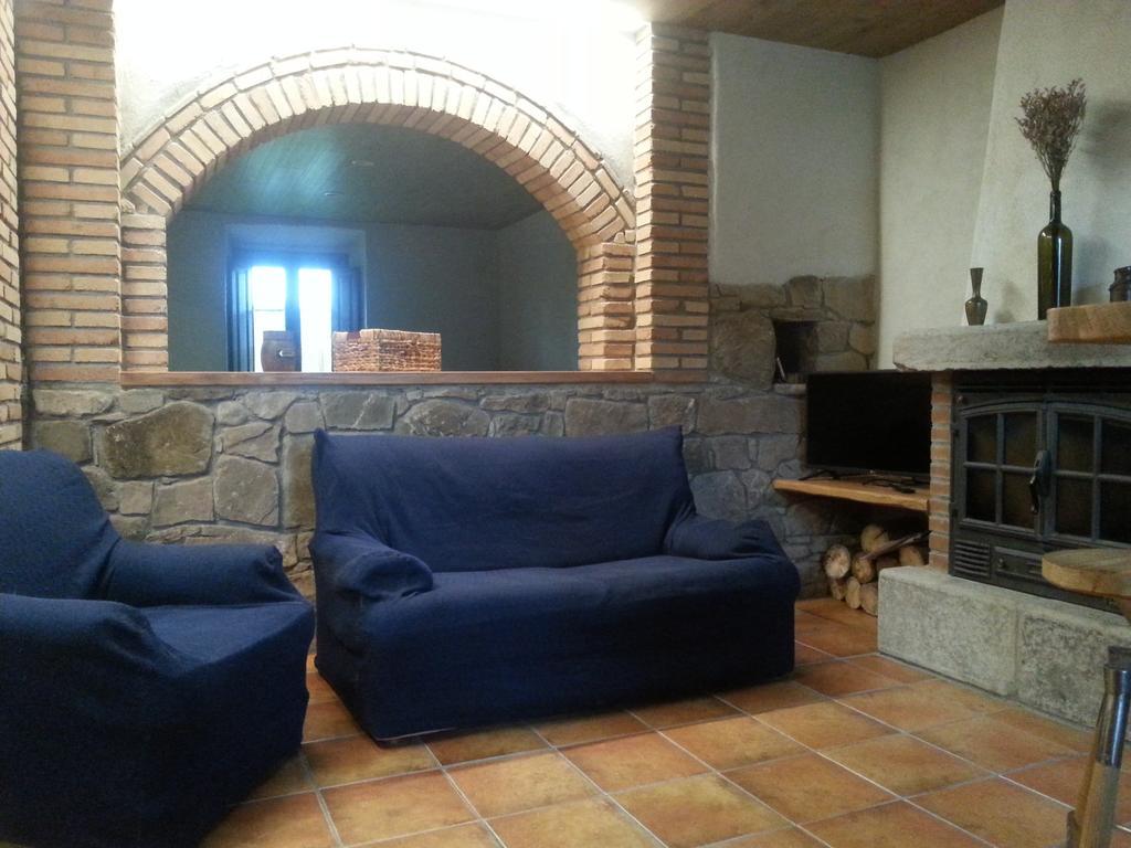 Country House El Permanyer Olost Exterior foto